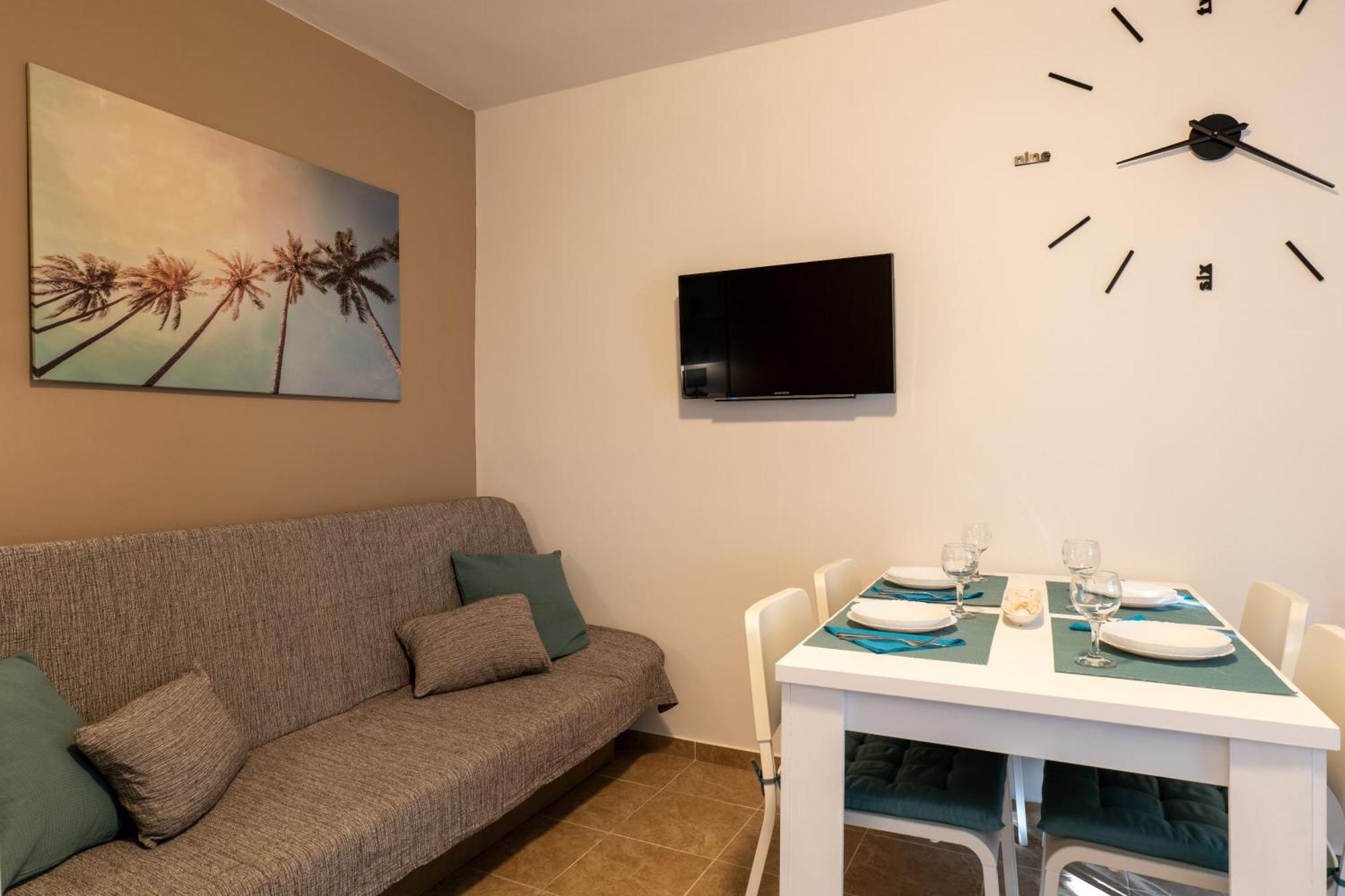 Apartment Wish - Two Bedrooms With 2 Ac Renewed Pag Town Kültér fotó